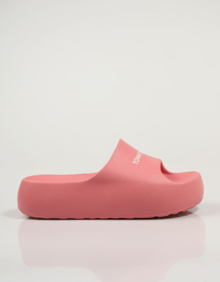 CHANCLAS TOMMY HILFIGER CHUNKY FLAT en color Rosa