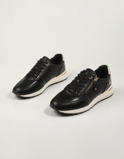 ZAPATILLAS XTI 143202 en color Negro