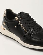 ZAPATILLAS XTI 143202 en color Negro