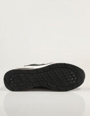 XTI 143071 tênis em preto