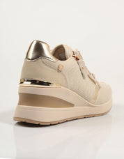 ZAPATILLAS XTI 143071 en color Beige