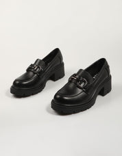 ZAPATOS SPORT XTI 143105 en color Negro