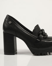 Sapatos de vestido XTI 140584 em preto