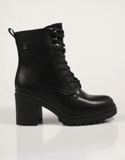 Xti Boots 143284 em preto