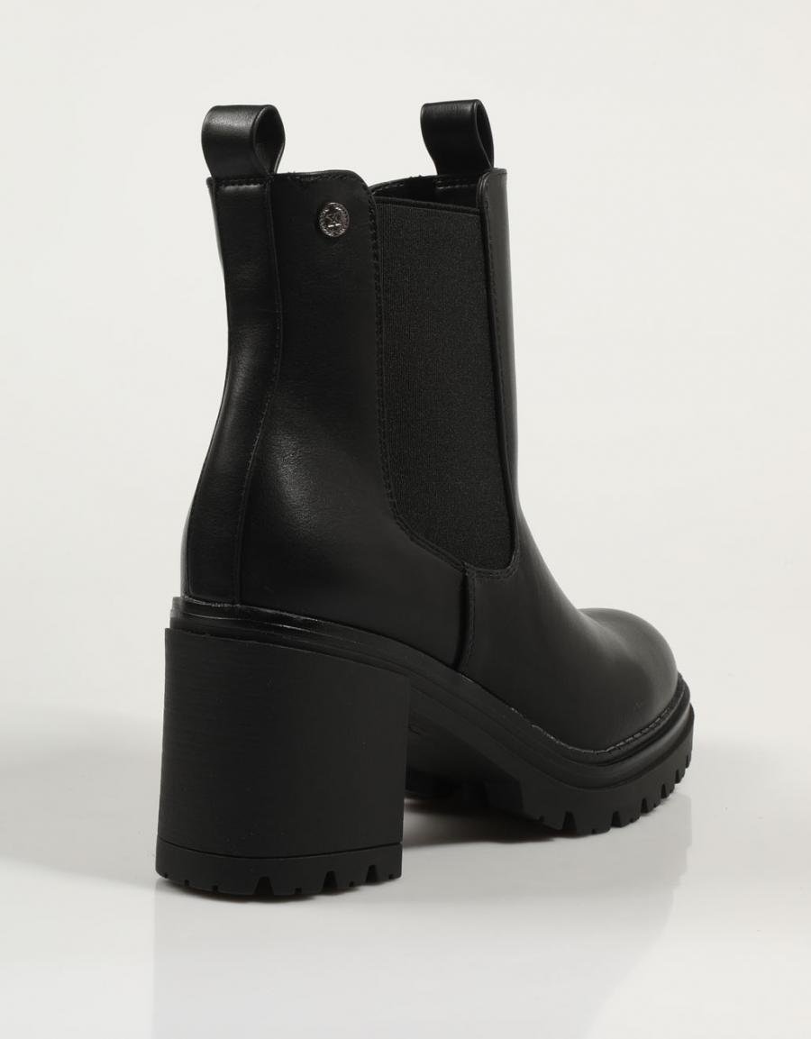 XTI boots 143429 in black