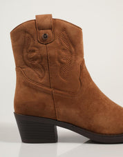 XTI boots 143533 in leather color