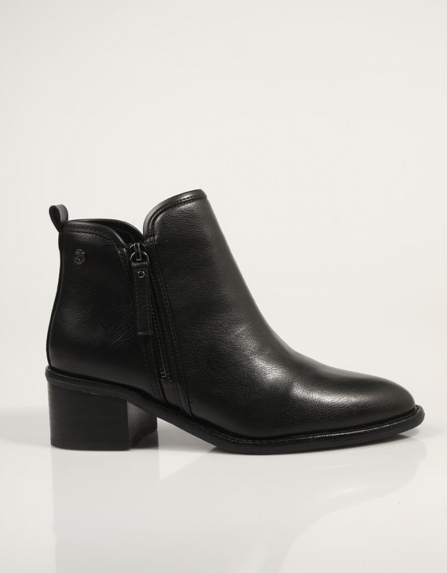 XTI boots 143478 in black