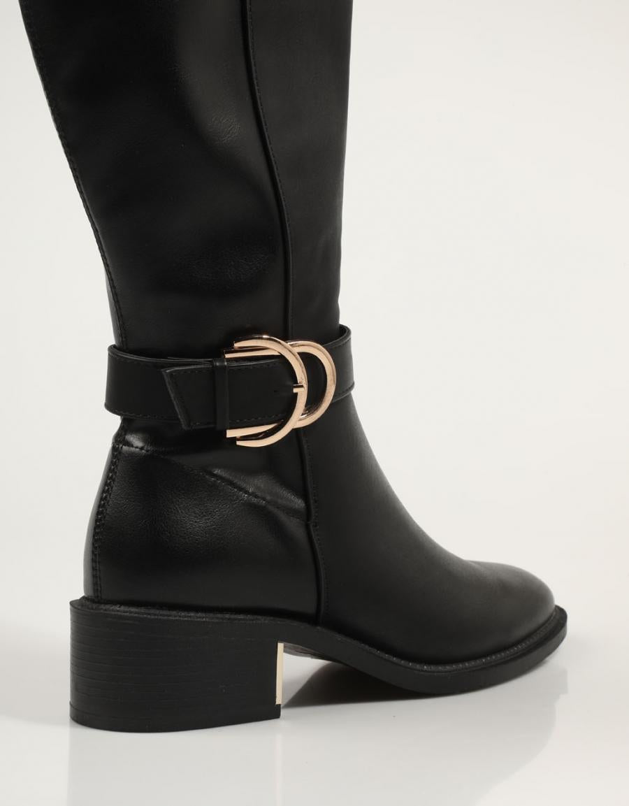BOTAS XTI 143100 en color Negro