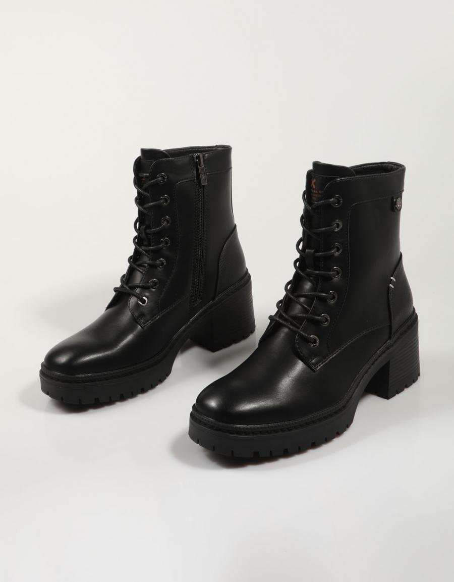 BOTINES XTI 143368 en color Negro