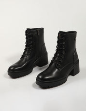 BOTINES XTI 143368 en color Negro