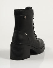 BOTINES XTI 143368 en color Negro
