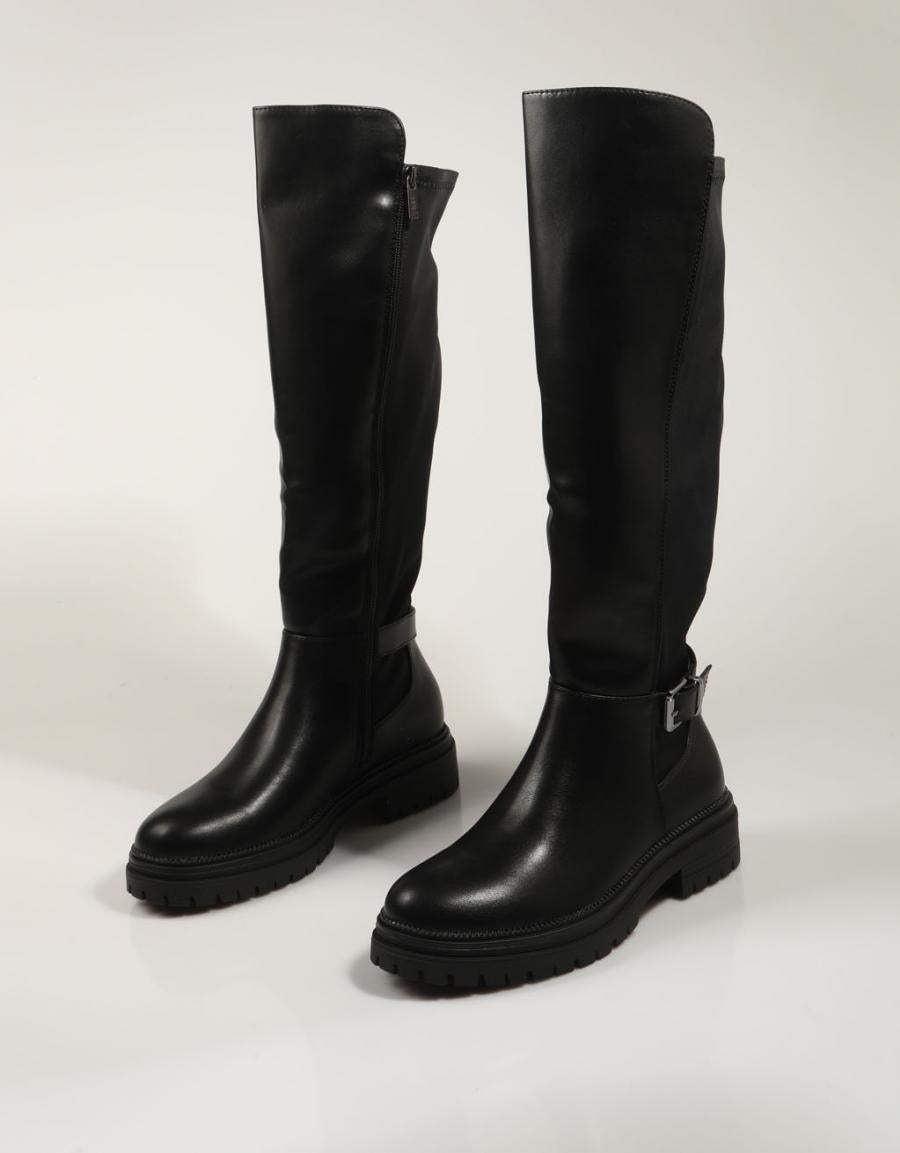 Boots XTI 143280 em cor preta