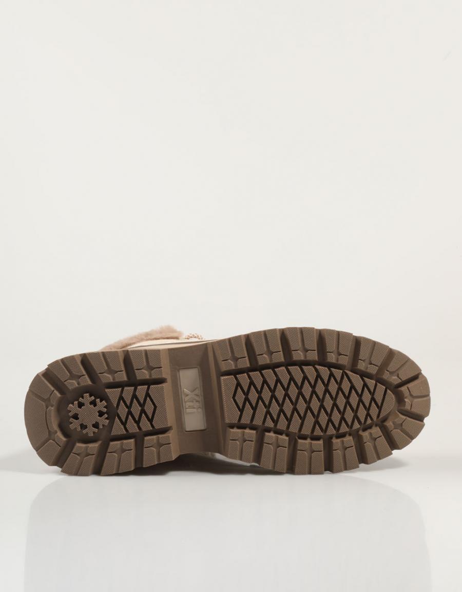 XTI boots 143447 in ice color