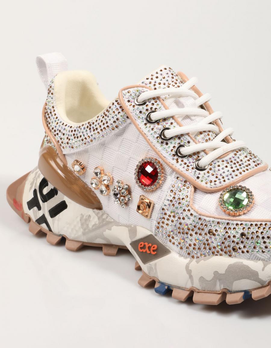 EXE SY24-6 Sneakers en beige