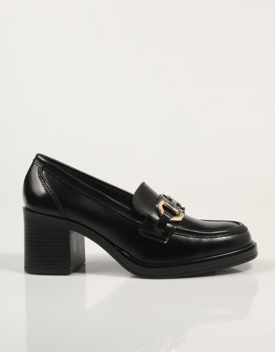 ZAPATOS VESTIR REBECCA HOPE 5816 en color Negro