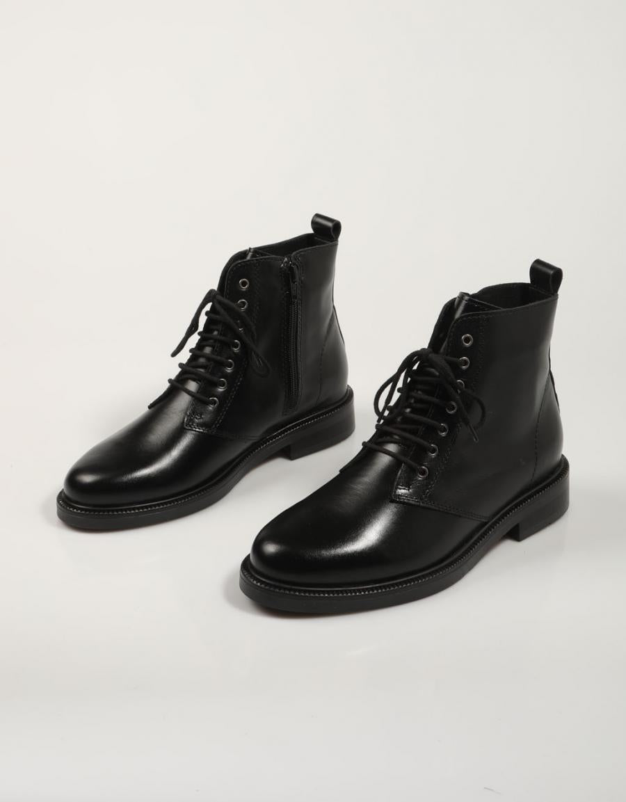 BOTINES REBECCA HOPE 4859 en color Negro