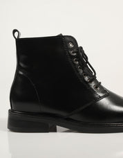 BOTINES REBECCA HOPE 4859 en color Negro