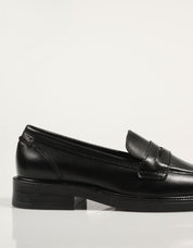 ZAPATOS VESTIR REBECCA HOPE 4811 en color Negro