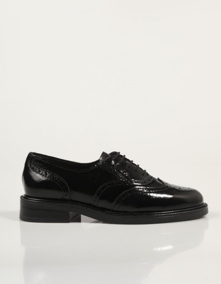 ZAPATOS VESTIR REBECCA HOPE 4869 en color Negro