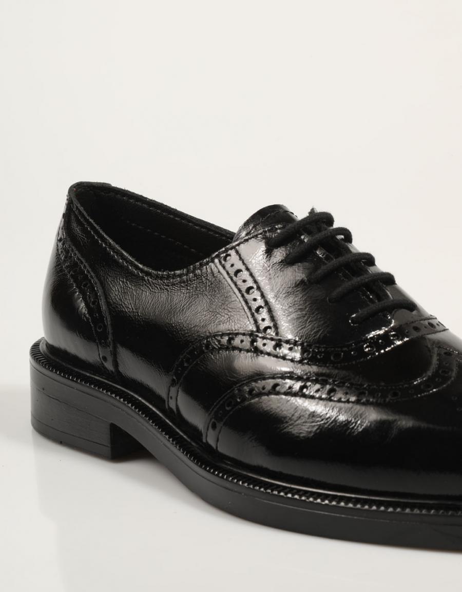 ZAPATOS VESTIR REBECCA HOPE 4869 en color Negro