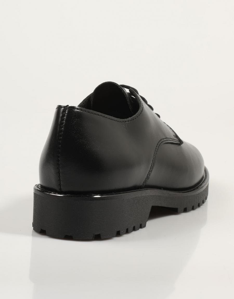 Scarpe vestite REBECCA HOPE 5063 in nero