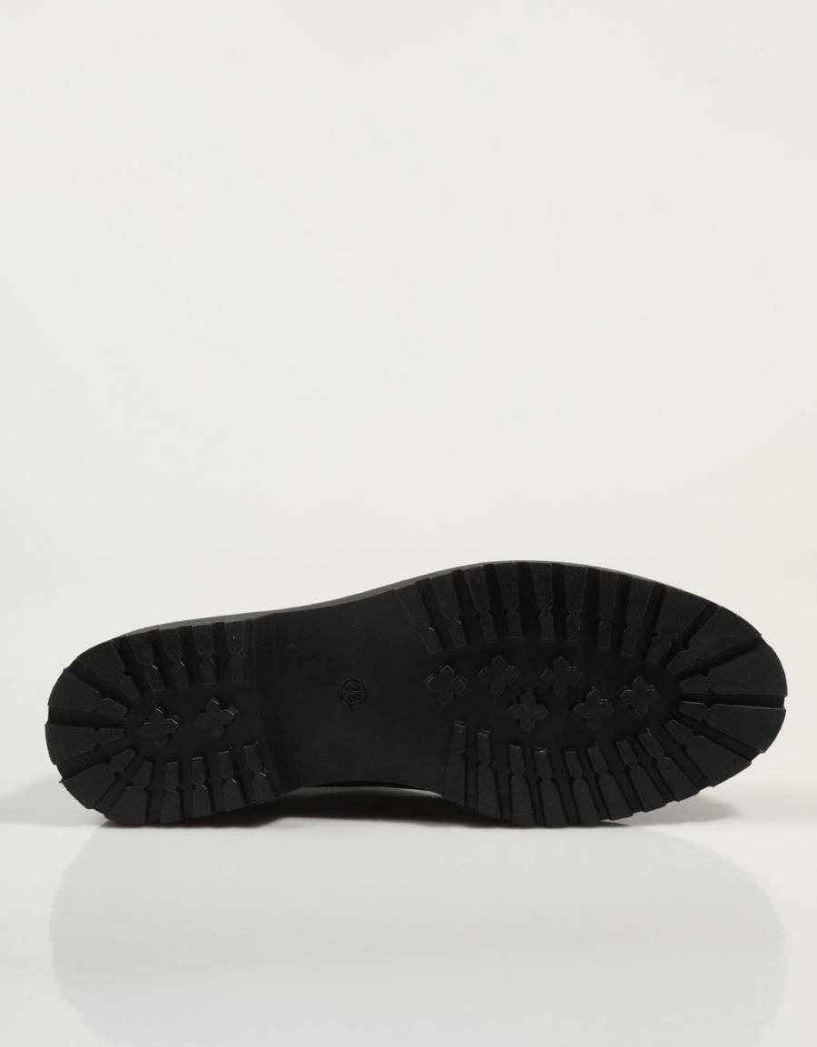 Scarpe vestite REBECCA HOPE 5063 in nero