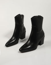 Marco Tozzi Booties 2-25361-43 in Schwarz