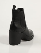 2-25414-41 frame boots in black