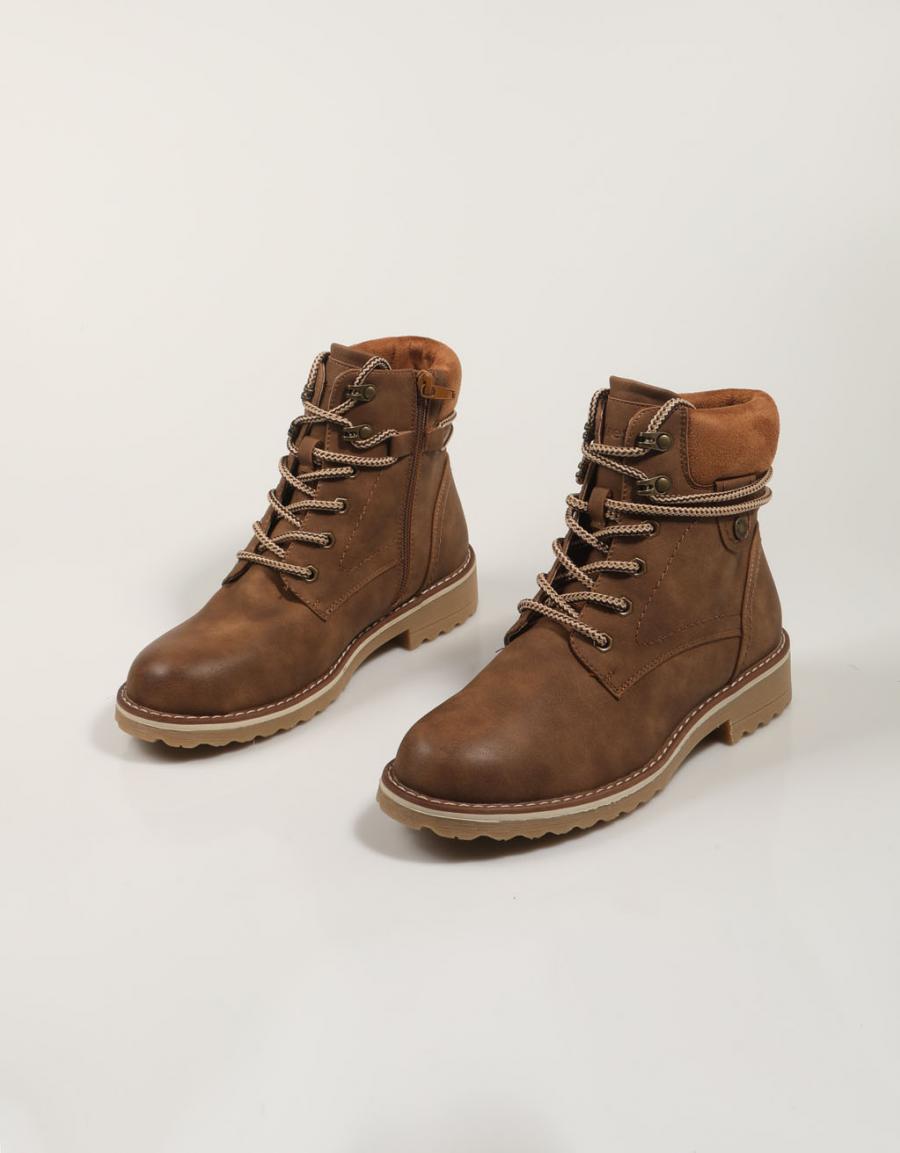 Atualizar 172109 botas de tornozelo na cor de couro