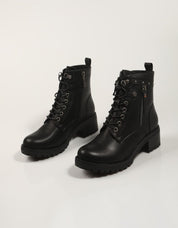 BOTINES REFRESH 172241 en color Negro