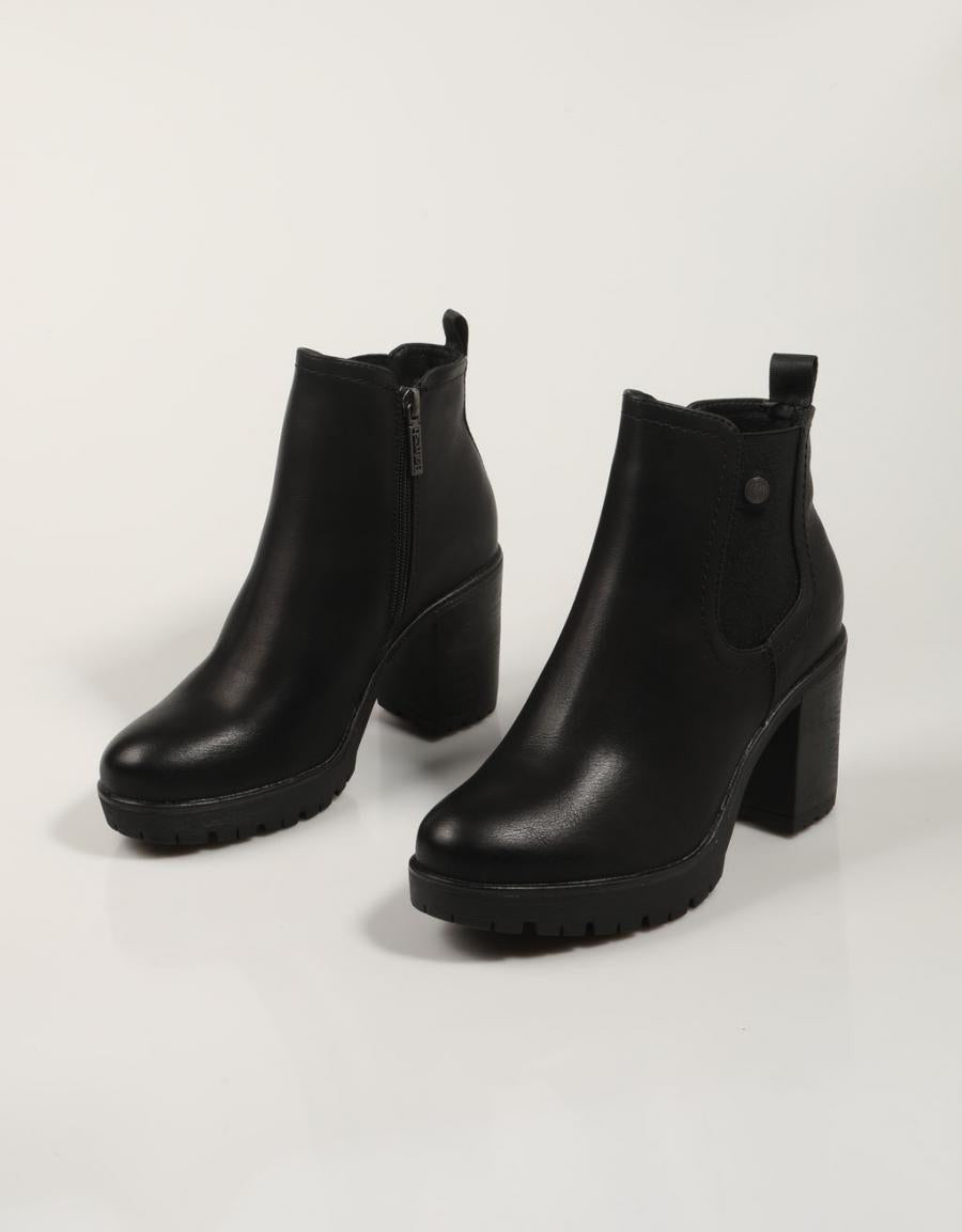 BOTINES REFRESH 172251 en color Negro