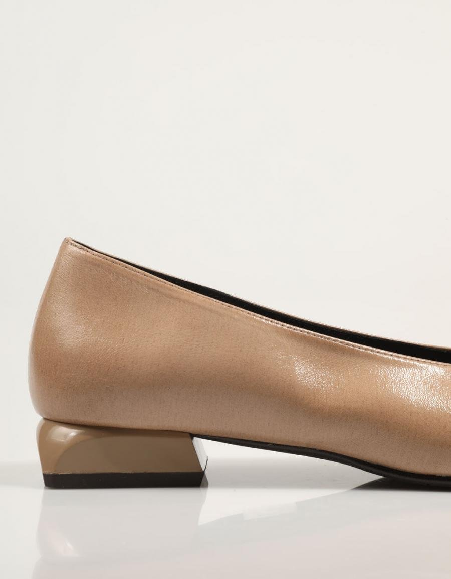 Sapatos de vestido REBECCA HOPE 2485 em bege