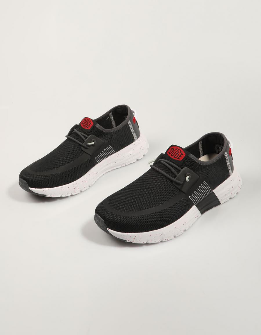 ZAPATILLAS DUDE SIROCCO en color Negro