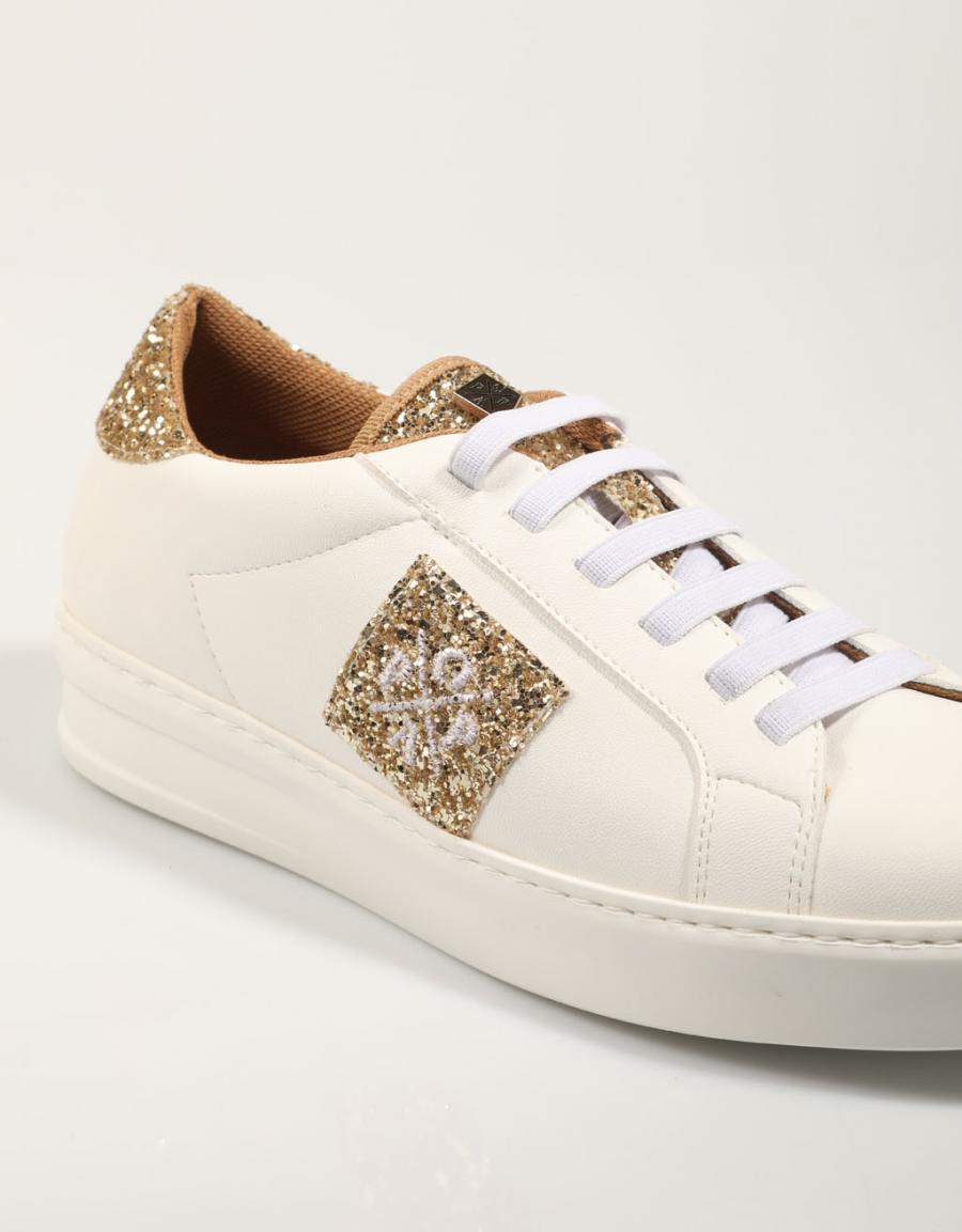 ZAPATILLAS POPA MACERA GLITTER en color Blanco