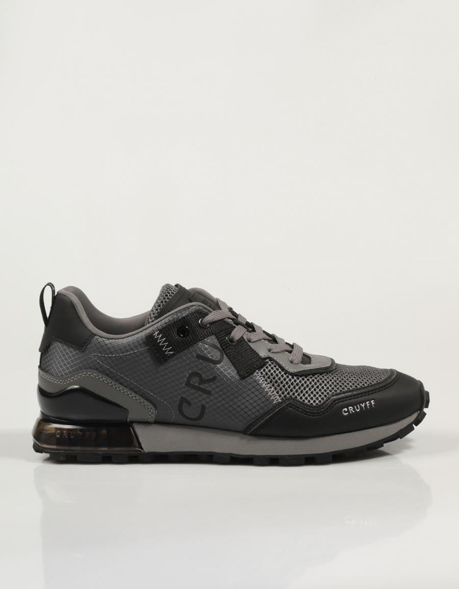 Cruyff Sneakers Superbia cc243220 em cor cinza