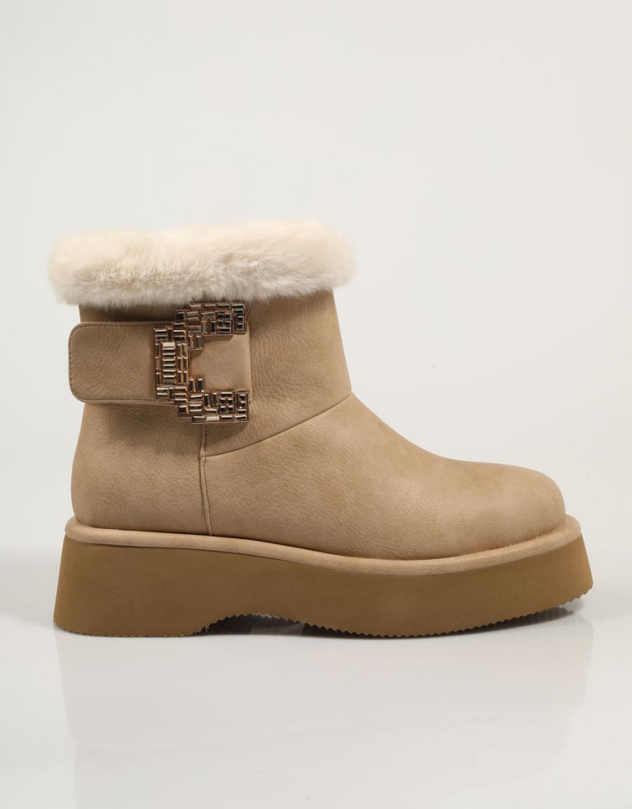 Noa Harmon Botas 009829 0028 1 g em cor bege