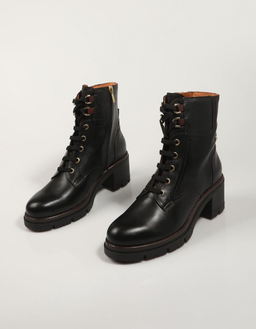Pikolinos Booties Sóia W0B 8552C1 em preto