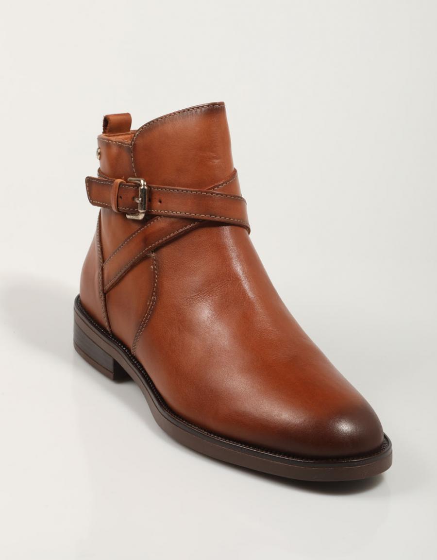 Pikolinos Booties Puertollano W3C 8869 in leather color