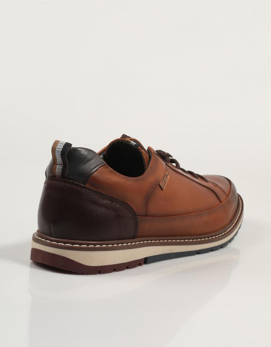 Berna M8J 6303 C1 Scarpe Pikolinos in pelle di pelle