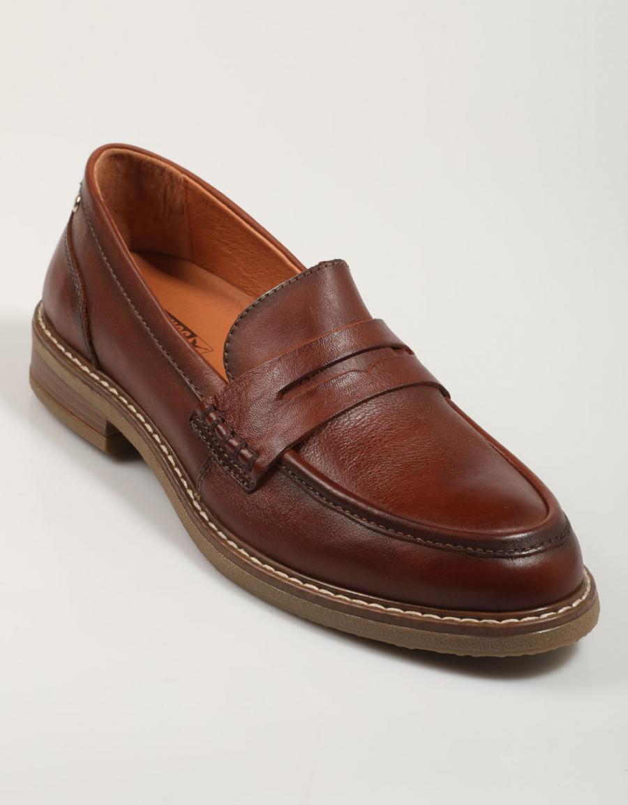 Scarpe per abiti Pikolinos Aldaya W8J 3541 in cuoio colorato