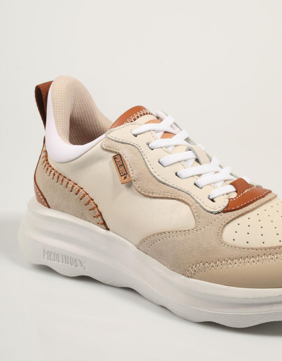 Pikolinos Zaha W1d 6557 C1 in ice color shoes