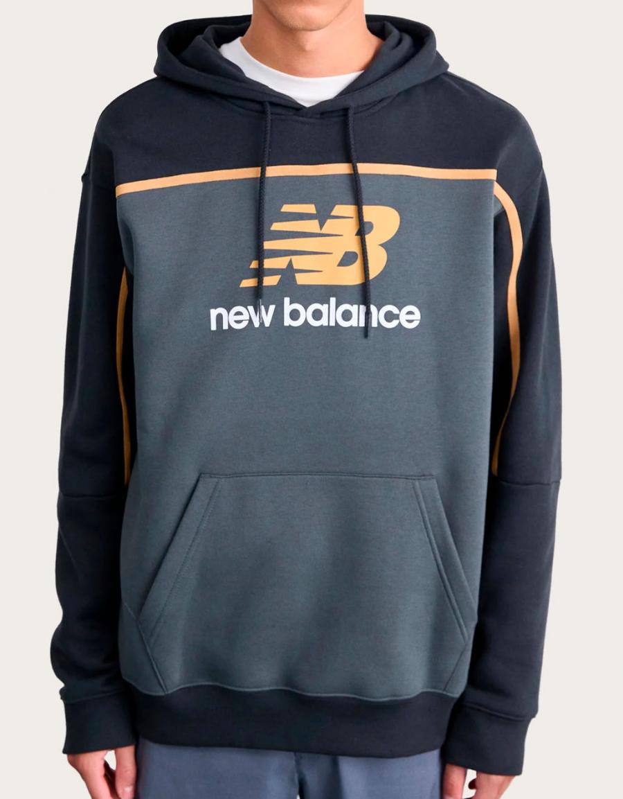 Sweatshirt NEW BALANCE mt43524 in black color
