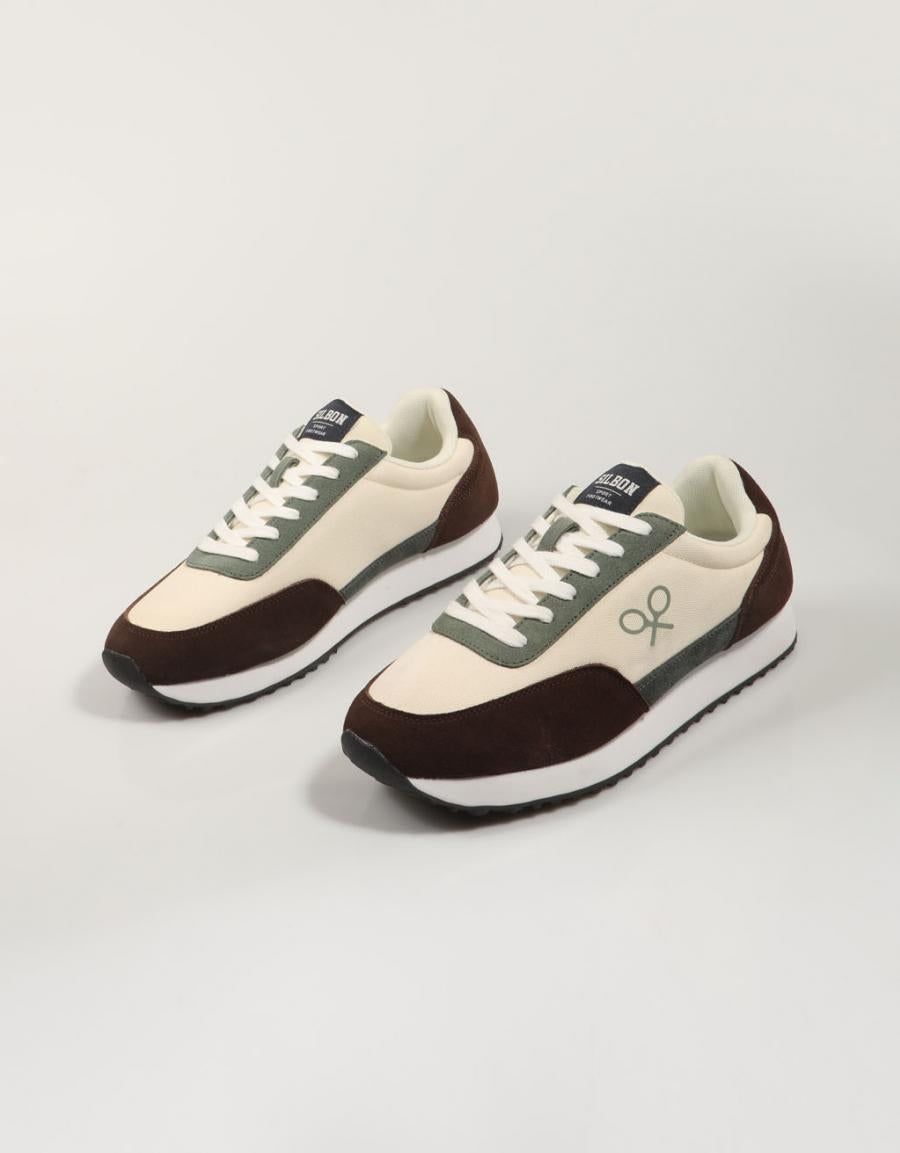 Soulbon Sneakers Casual Shoe coulant en couleur de glace
