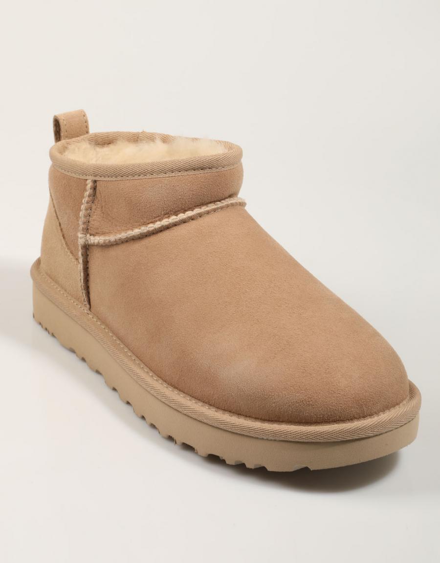 BOTINES UGG ULTRA MINI II en color Beige