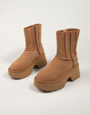 BOTAS UGG CLASSIC TWIN NEW HEIGHTS en color Cuero