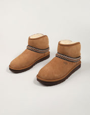 Ugg Classic Mini Crescent Stivali in pelle
