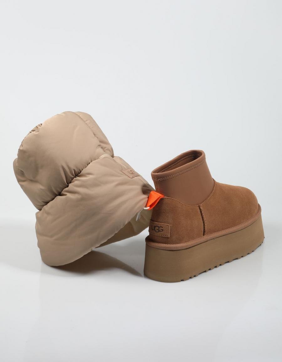 BOTINES UGG CLASSIC MINI DIPPER PUFFER en color Cuero