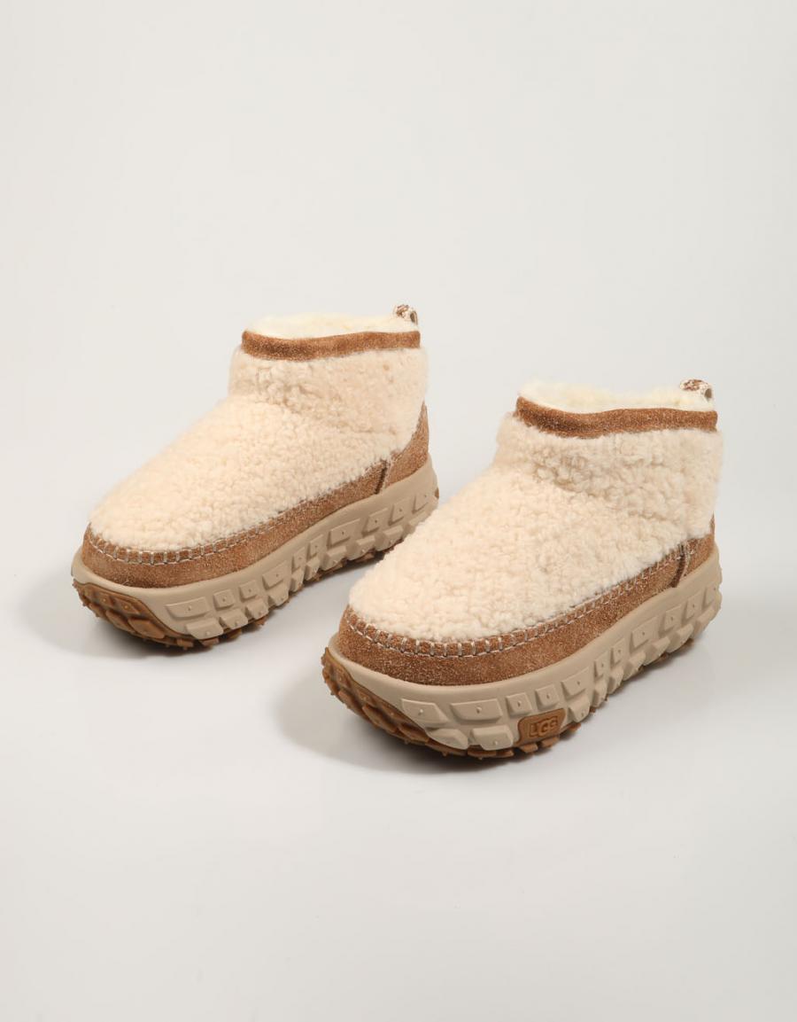 Ugg Venture Daze Ultra Mini gemütliche Knöchelstiefel in Eisfarbe