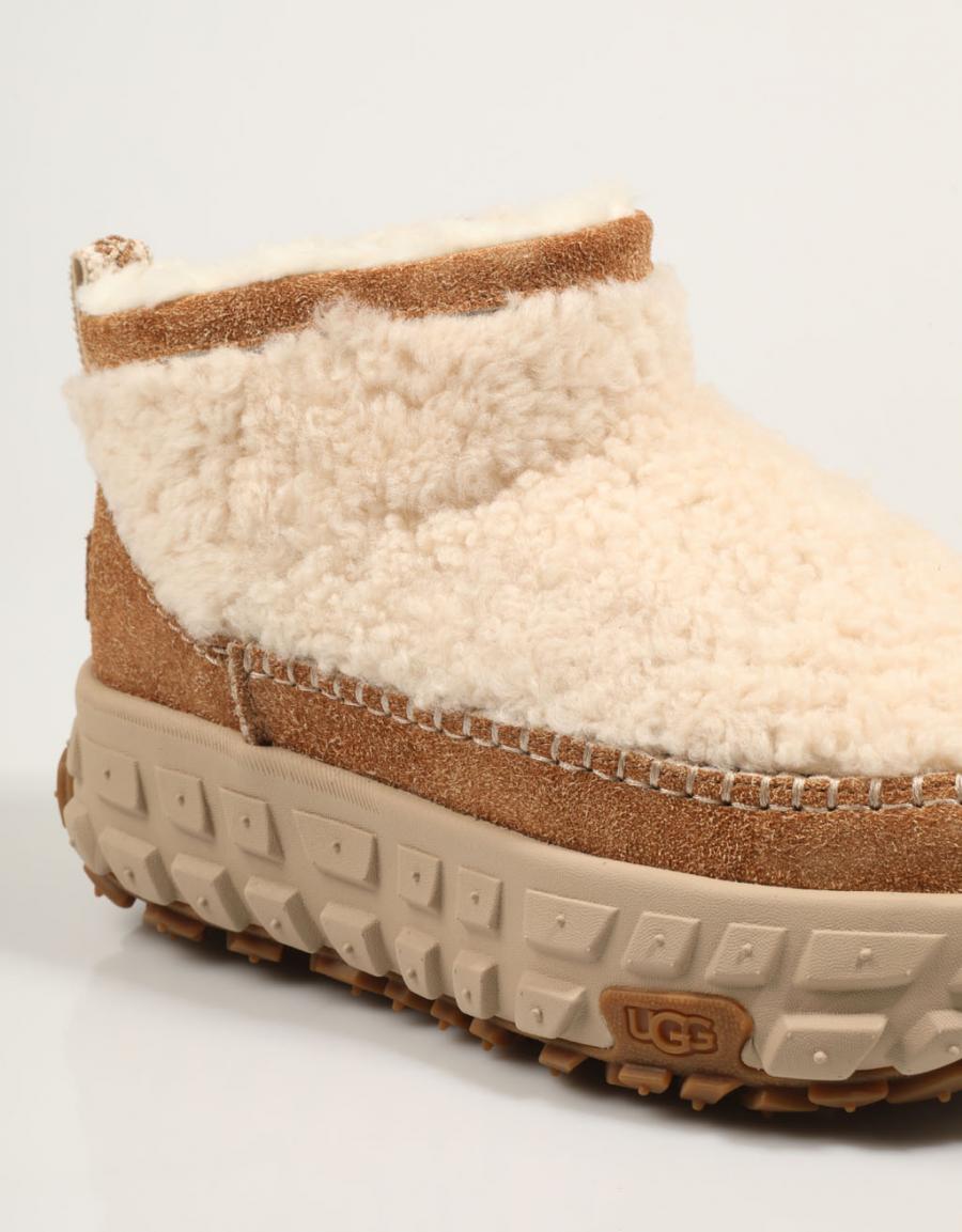 Ugg Venture Daze Ultra Mini gemütliche Knöchelstiefel in Eisfarbe
