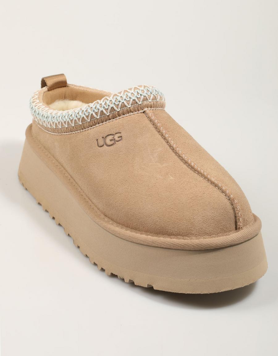 ZUECOS UGG TAZZ en color Hielo